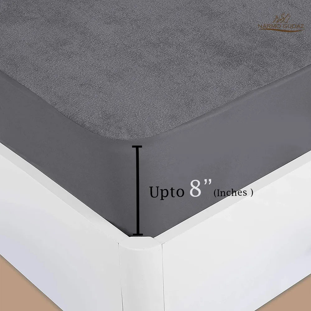 Waterproof mattress cover